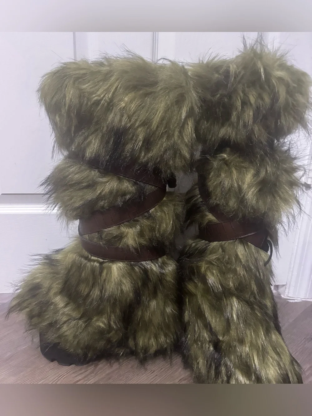 NWOB Dolls Kill x Shrek Wild Instincts Faux Fur Boots